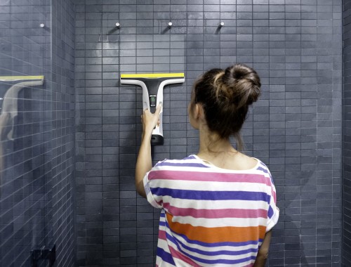 WV_6_bathroom_white_app_03_CI15-Screen.jpg