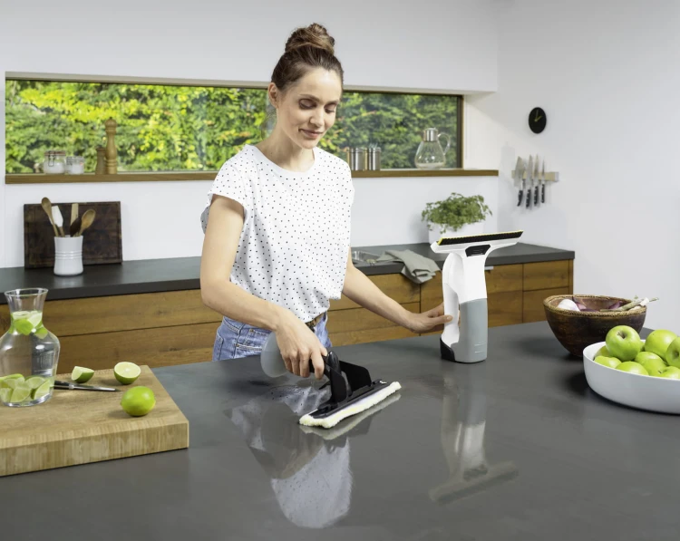 WV_6_kitchen_white_app_01_CI15-Screen.jpg