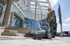 KM_70_20_C_2SB_hospitality_entrance_area_app_04_CI20-Thumbnail.jpg